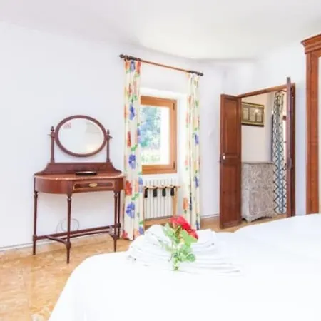 Son Llempaies, For 12 Holiday home