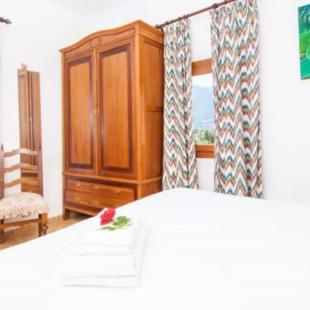 Son Llempaies, For 12 Holiday home *